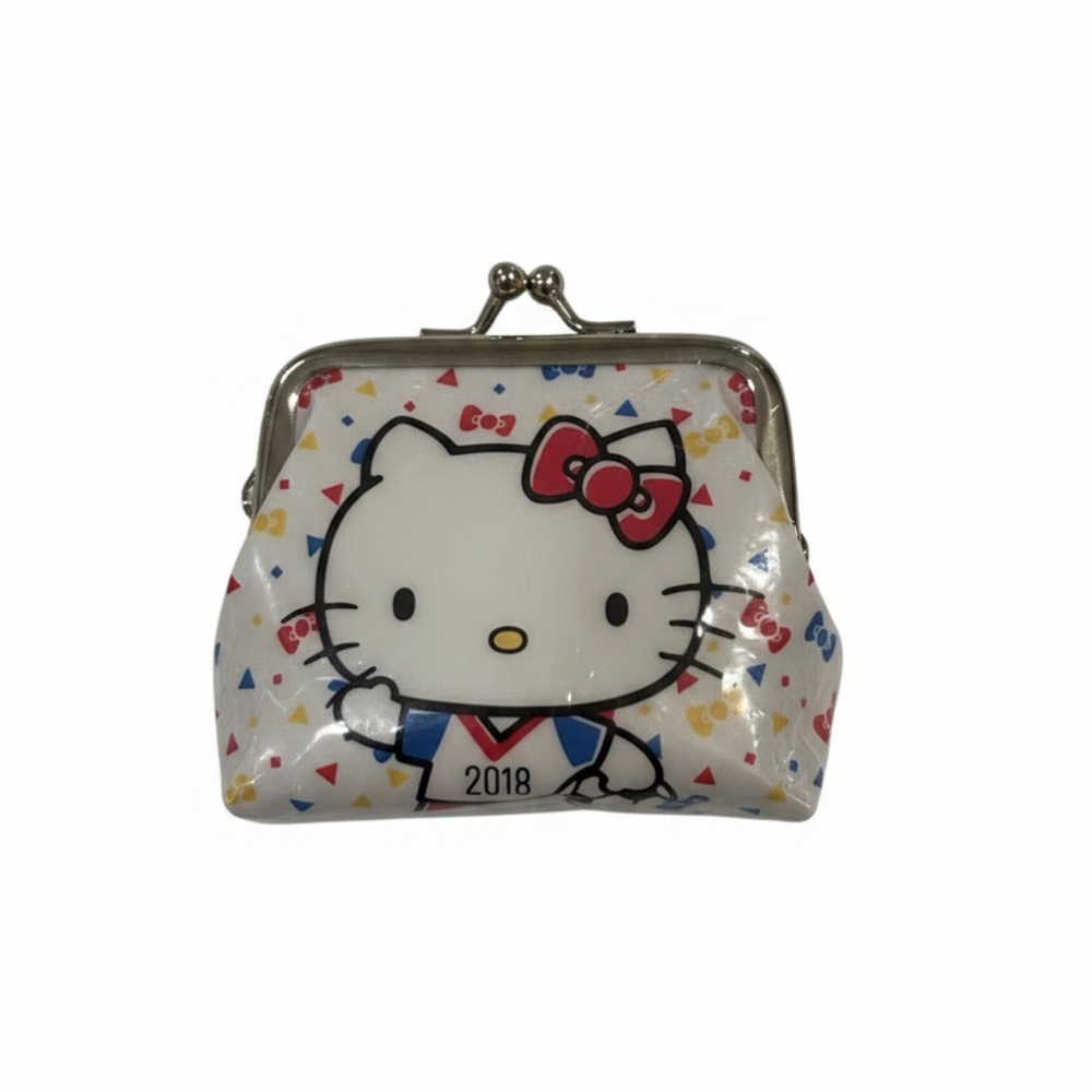 NWT❤️2018 Hello Kitty Soccer Coin Purse